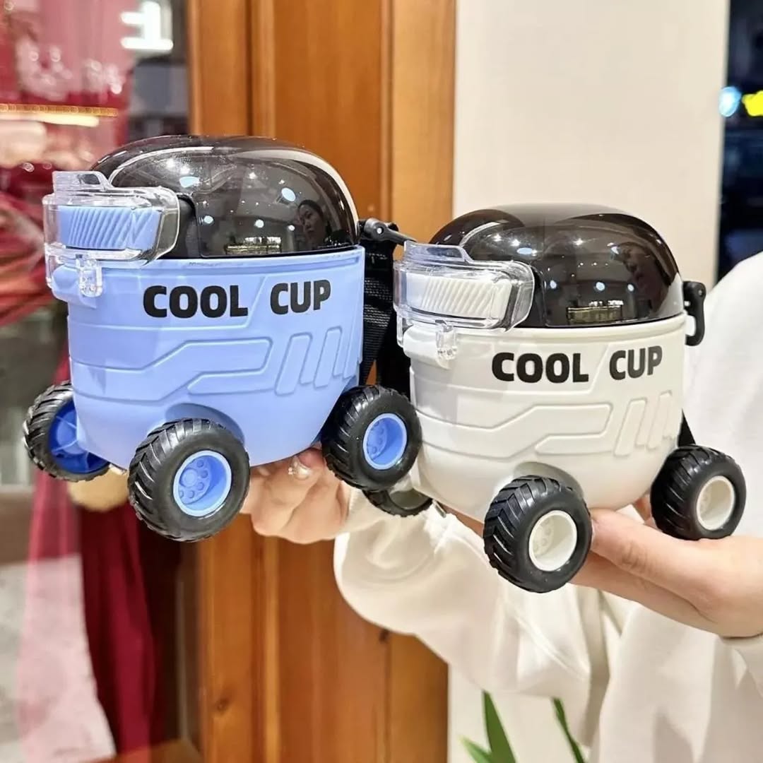 Portable Cool Cup Cartoon Toys Baby Car With Wheel Sipper Water Bottle For Kids 550ml