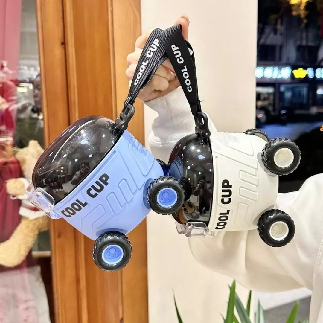 Portable Cool Cup Cartoon Toys Baby Car With Wheel Sipper Water Bottle For Kids 550ml