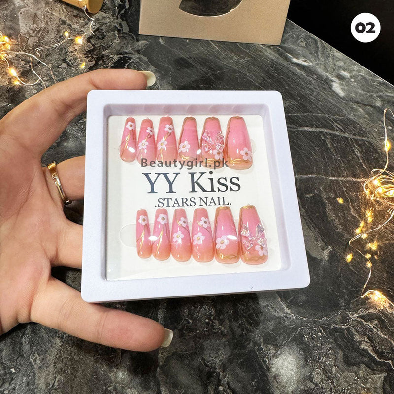 YY Kiss Stars Nails Artificial Nails with Double Side Nail Glue Stickers