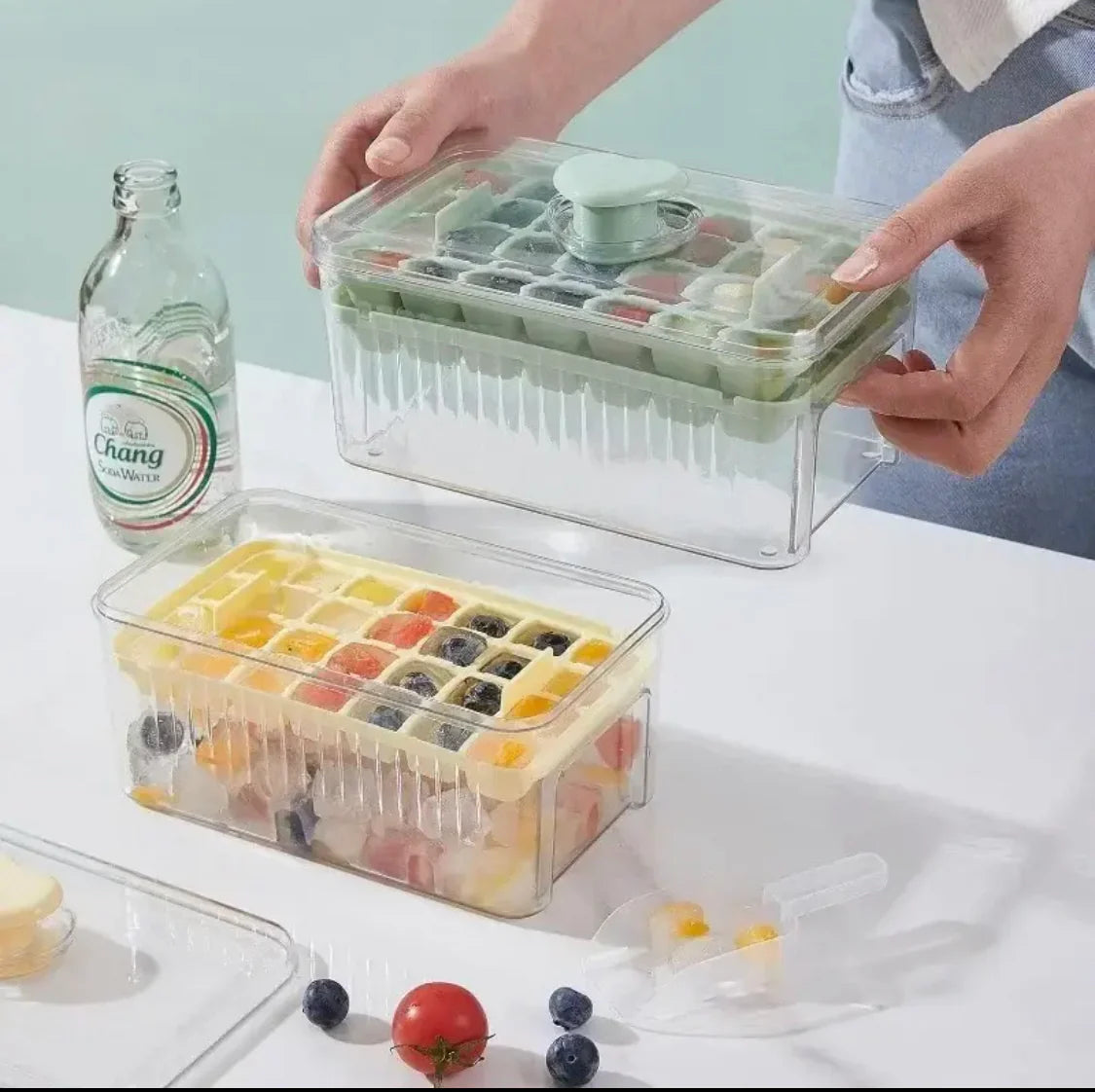 Creative One Button Press Type Double Layer Ice Cube Mold Ice Box With Lid Design Ice Cube Mold Tray