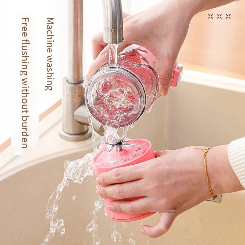 Portable Mini Mixer Smoothie Blender Mini Juicer With Built In Light
