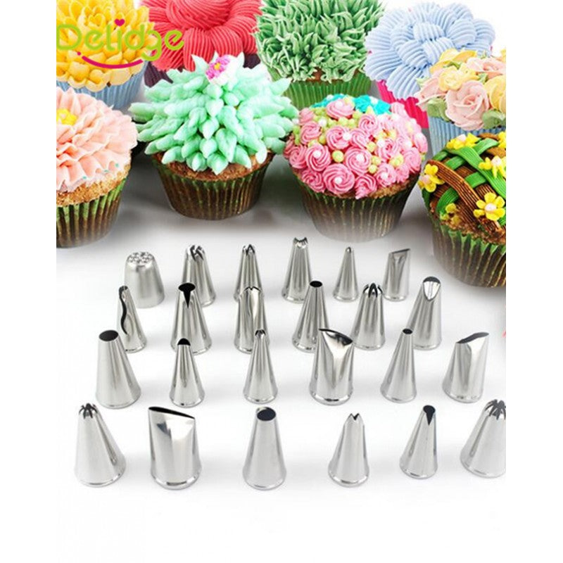 Stainless Steel Cake Decorating Icing Piping Nozzles Set