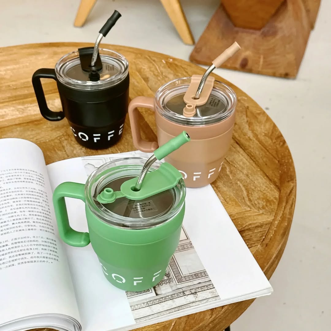 Portable Korean Coffee Cup With Lid Straw 480ml