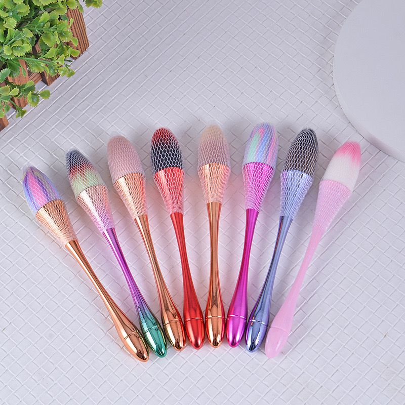 Single High Quality Professional Makeup Brush