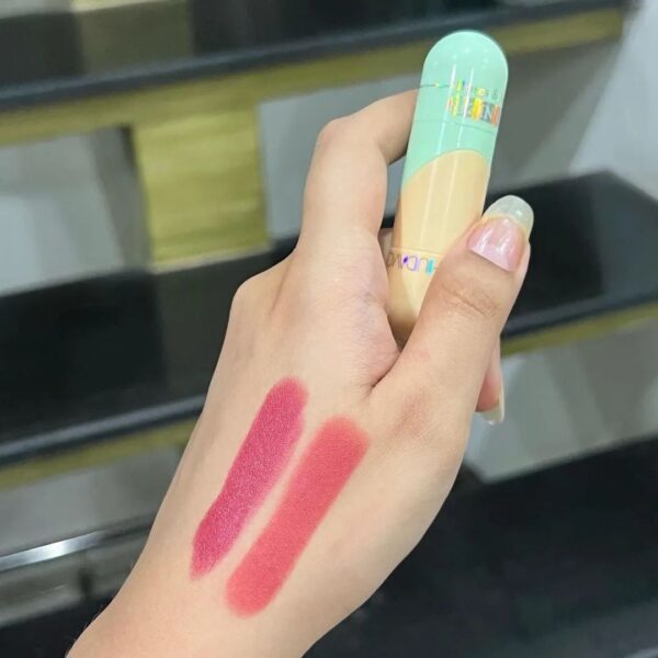 Hudamoji 2 in1 Heart Lipsticks 4Pcs Set