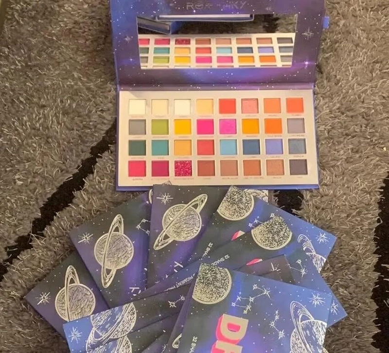 Amorus Cosmic Dream 32 Colors Eyeshadow Palette