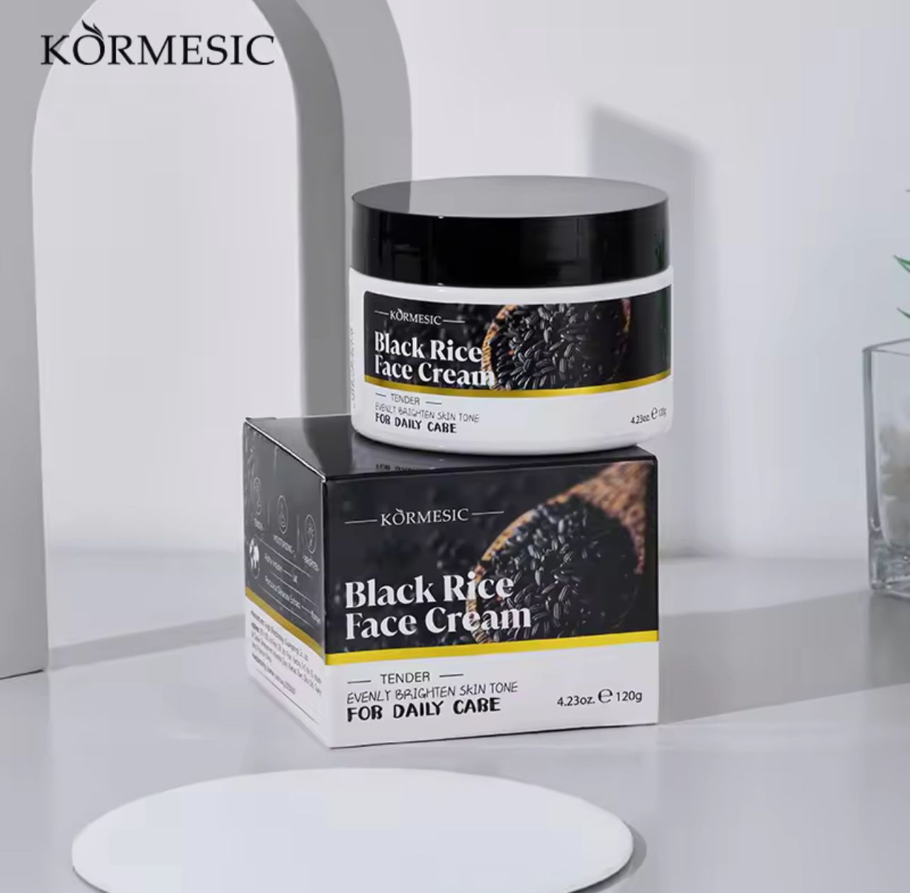 KORMESIC Tender Brighten Skin Tone Black Rice Face Cream 120g