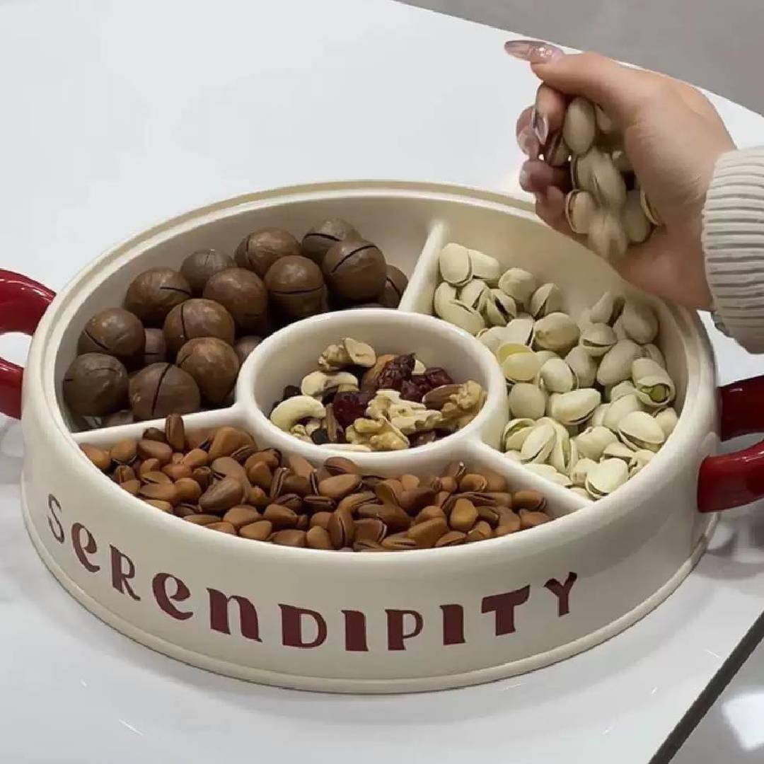 Multipurpose 4 Grid Dry Fruit Storage Box With Lid And Bow Knot Handle