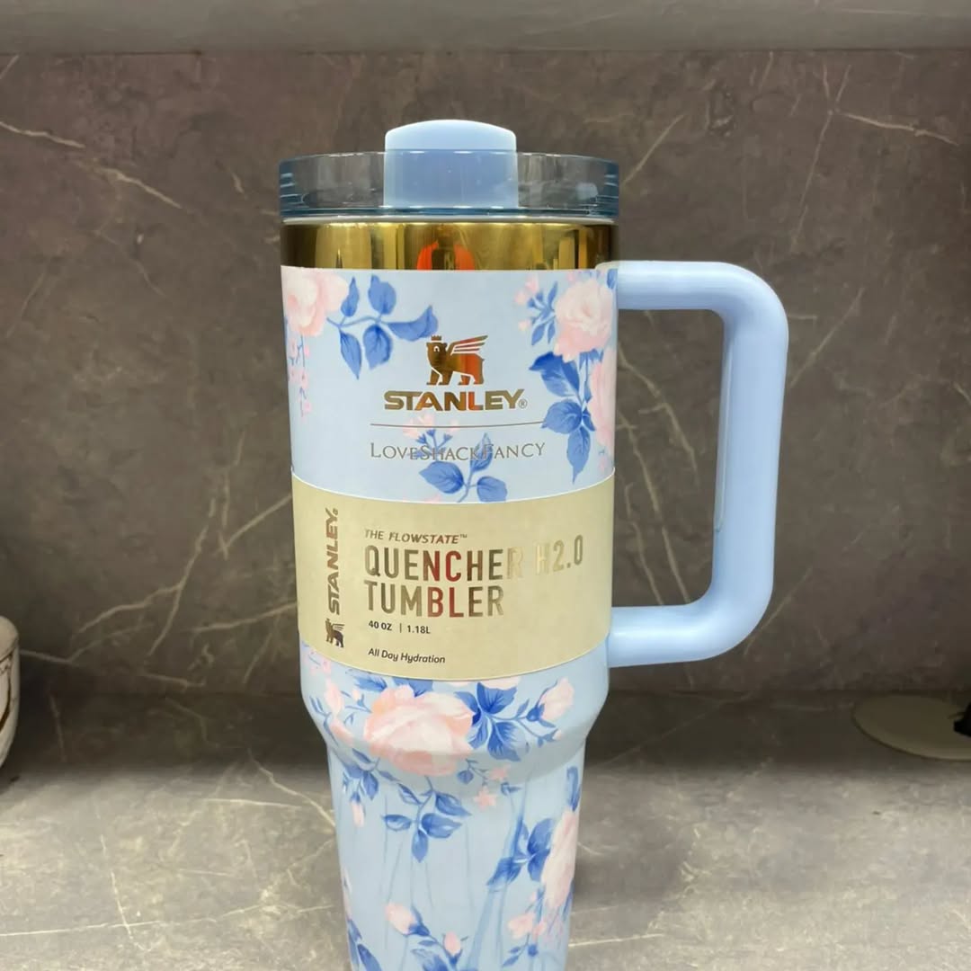 Stanley Flower Edition The Flowstate Quencher 40oz Tumbler