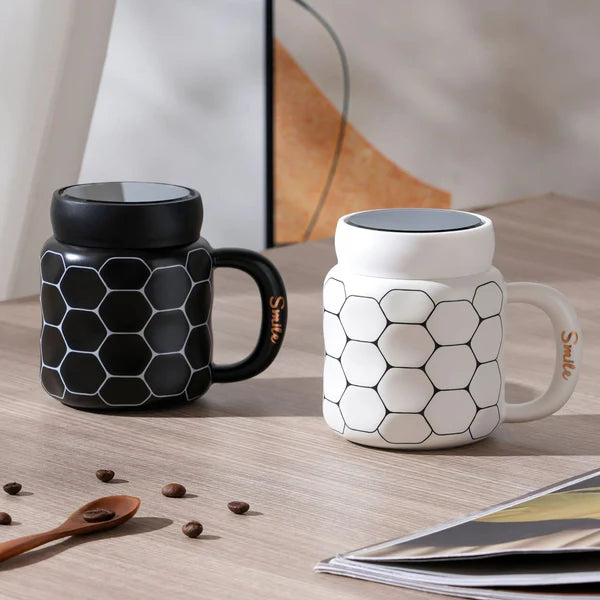 Creative Design Ceramic Smile Handle Mug With Lid Black