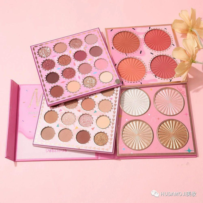 Hudamoji 4in1 Delicious Highlighter Blush And Eyeshadow Palette