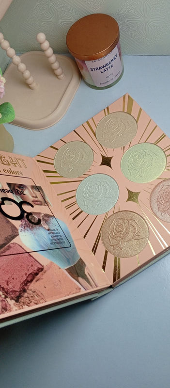 3Q Beauty Quintessence 5‑Fold Makeup Book High Quality Pigmented