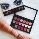 Huda Beauty Rose Gold Eyeshadow Palette