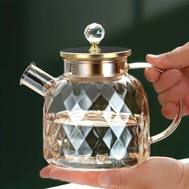 High Borosilicate Glass Diamond Cut Teapot 1000ml
