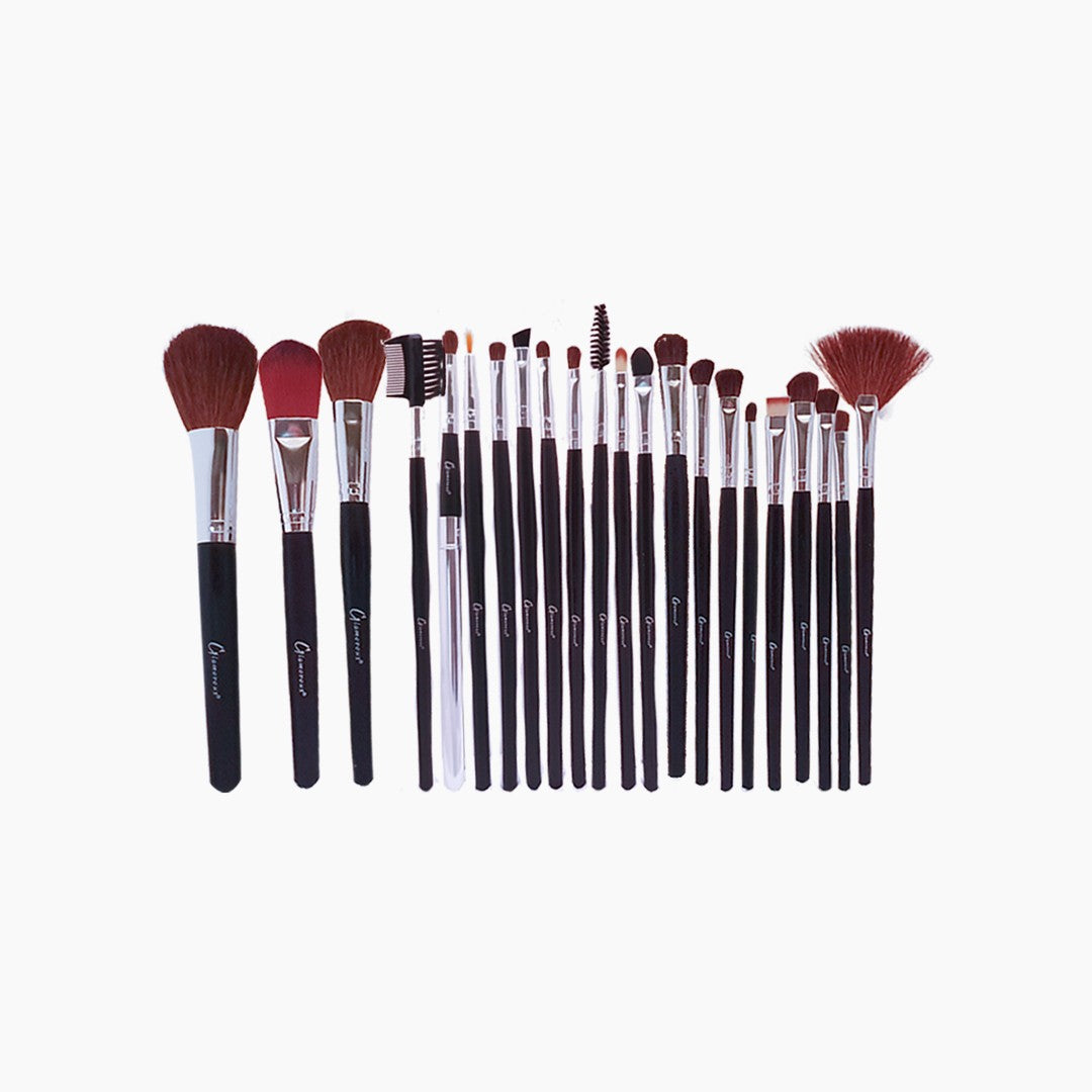 Glamorous 24 Piece Leather Brushset