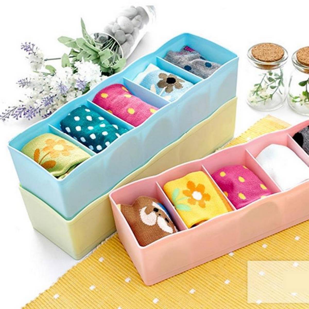 5 Grids Drawer Organizer Storage Organizer for Home Closet 5 Grids Drawer Divider (High Quality)