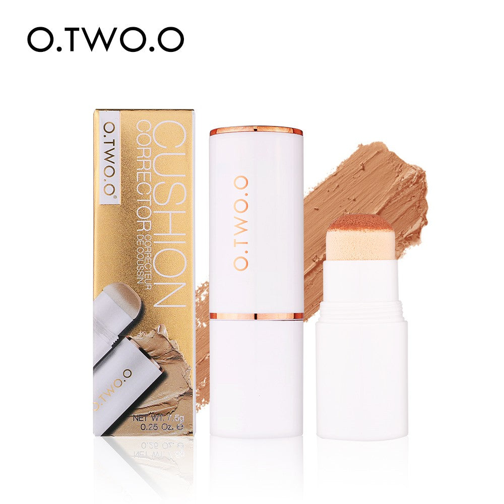 O.TWO.O Air Cushion Full Coverage Concealer Stick