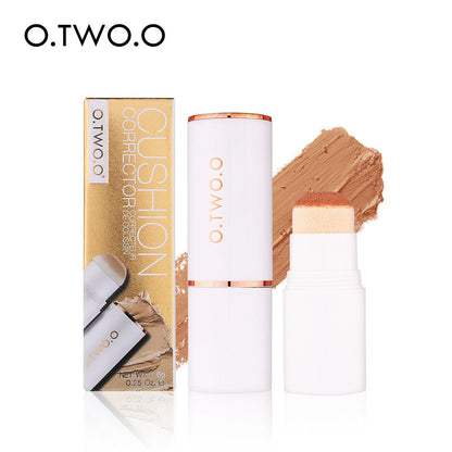 O.TWO.O Air Cushion Full Coverage Concealer Stick