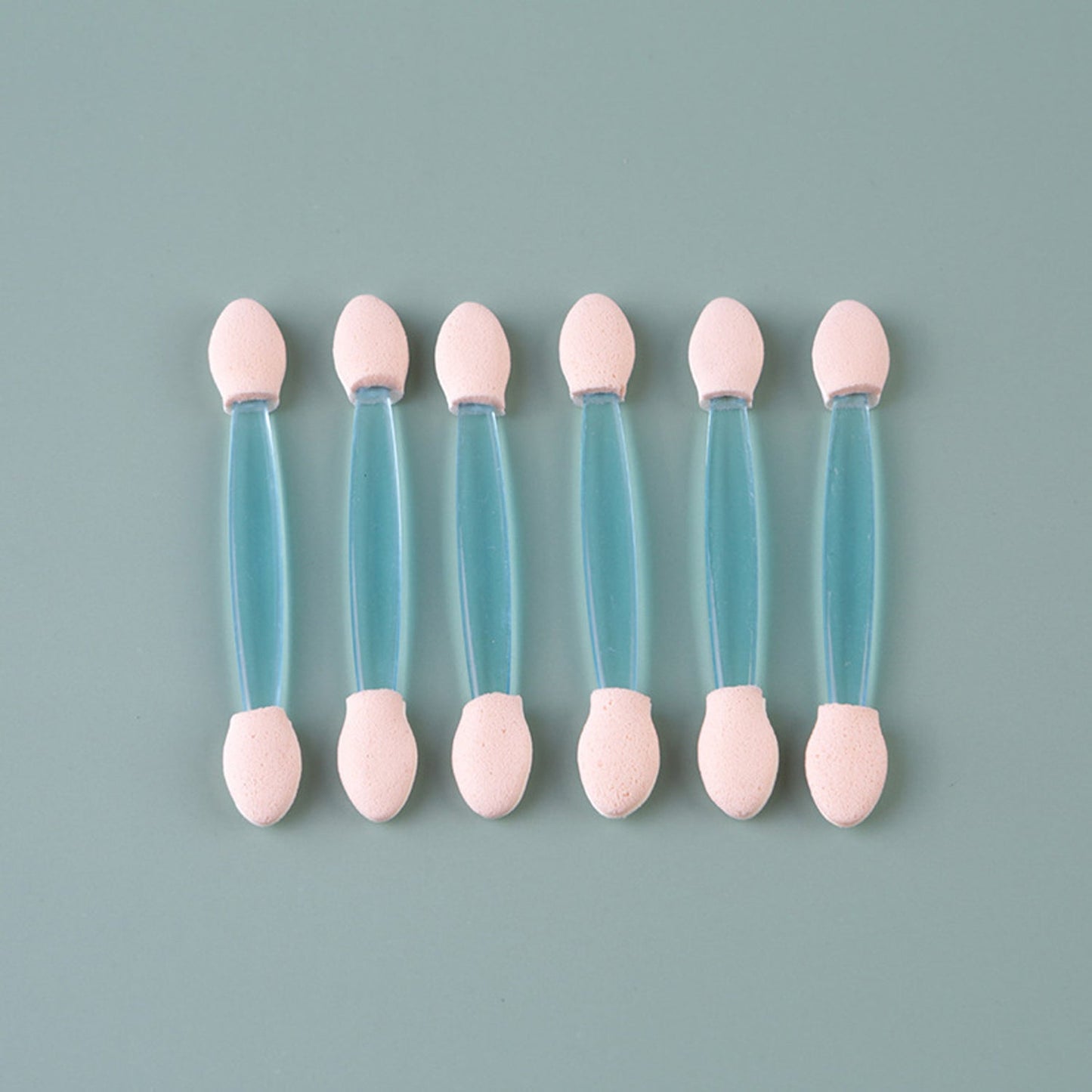 Eyeshadow Applicators With Plastic Box