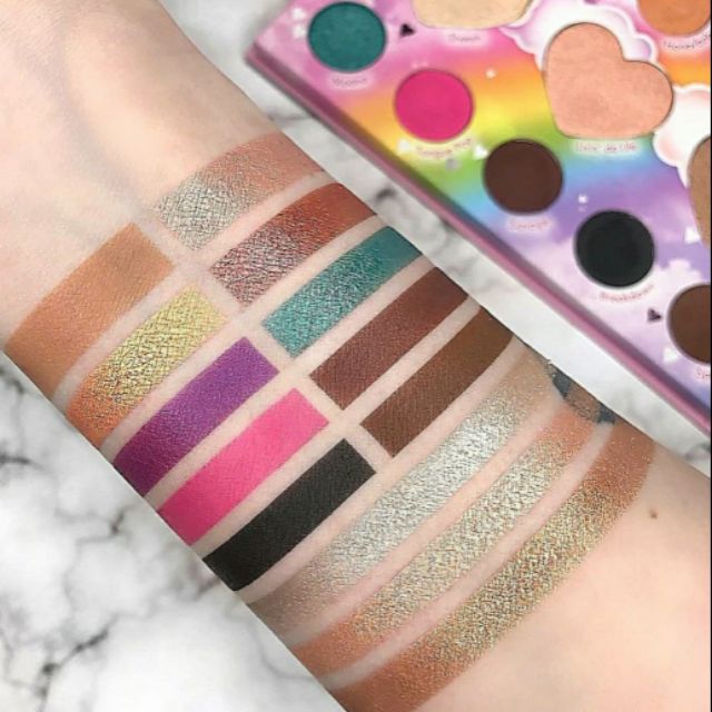 Marvycorn By Marvyn Macnificent 13 Color Shadow & Highlighter Palette